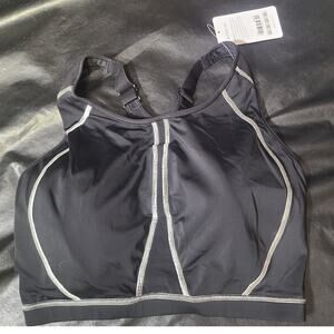 NWT Syrokan and white sports bra, size 38G
